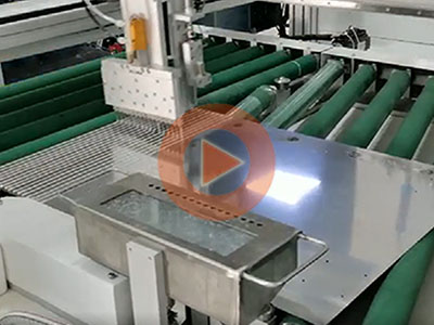 在線式視覺淋膠機(jī)（噴膠機(jī)）施