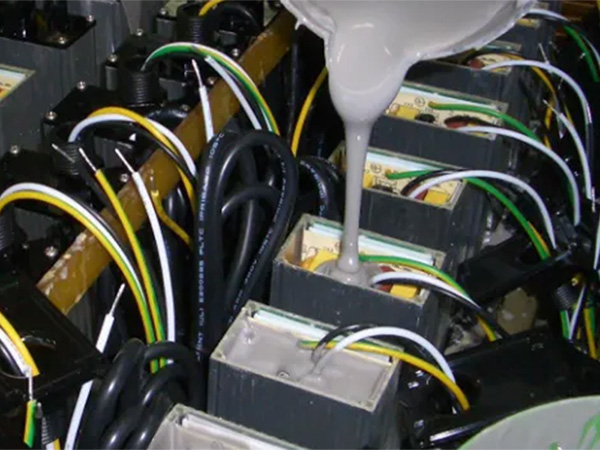 電子灌封膠和電子密封膠有何區別？